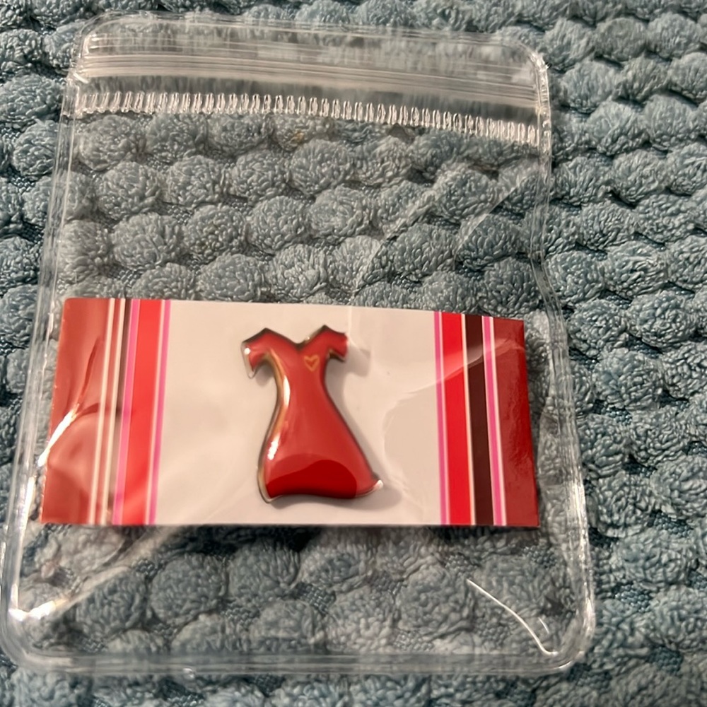 American Heart Association Pin - Go Red Pin